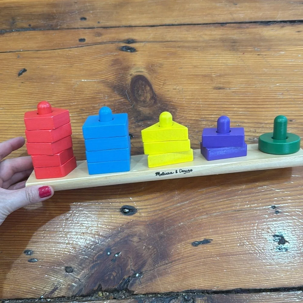 Melissa & Doug Stack and Sort Board Wooden Educational Toy 15 Solid Wood Pieces